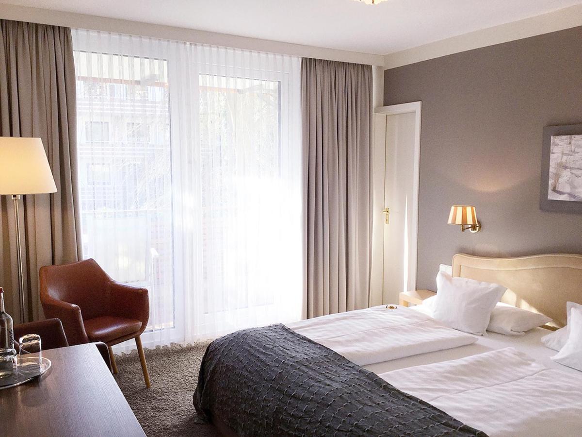 טימנדורפר שטרנד Hotel Ancora מראה חיצוני תמונה